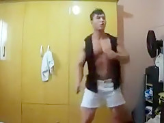 Sexy Azeri Guy Loves To Dance...