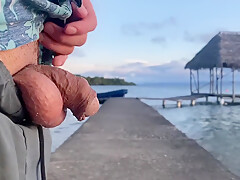4k 60 Fps Risque Testicles With Masturbation At Panama Beach...