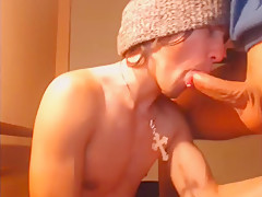 Longhaired webcam boy gets fucked good...